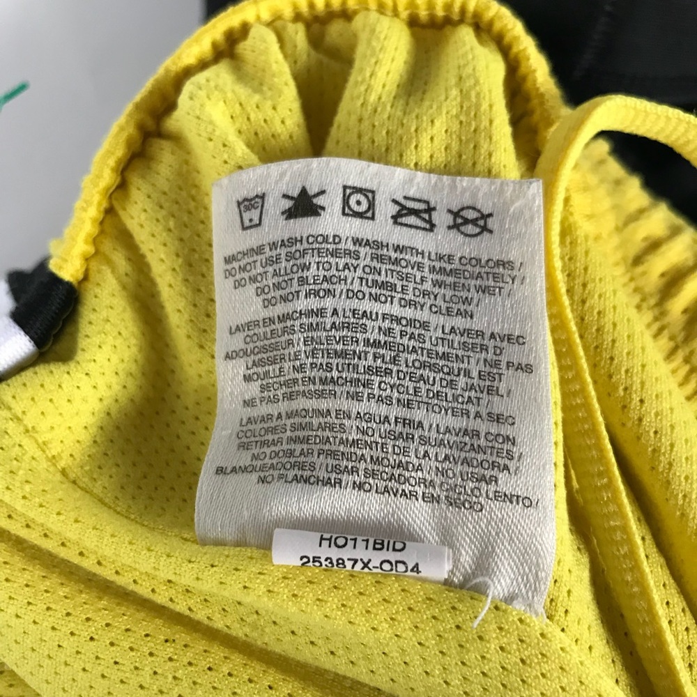 Nike men’s sport/ short made in Indonesia large - Picture 5 of 7